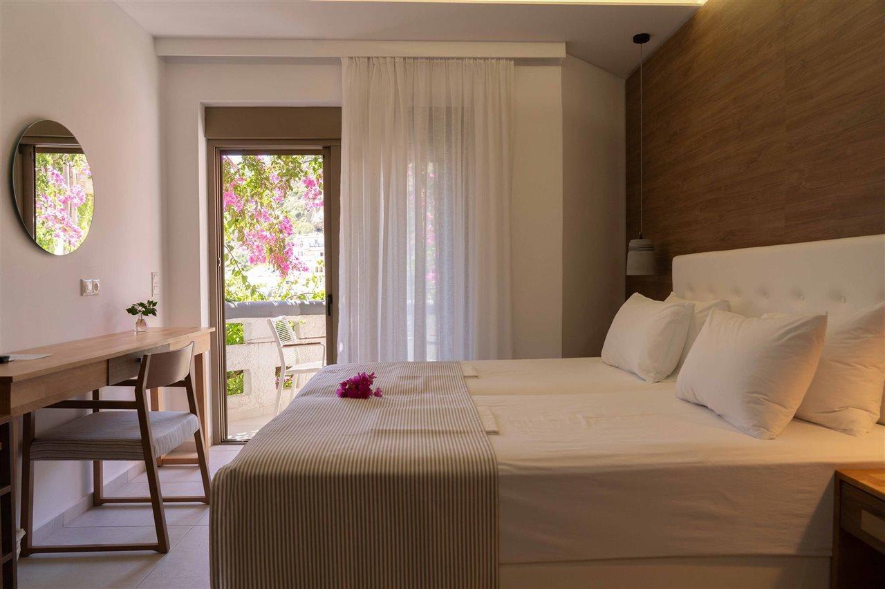 Fevro Hotel أغيا غاليني المظهر الخارجي الصورة