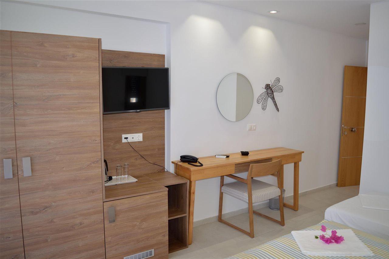 Fevro Hotel أغيا غاليني المظهر الخارجي الصورة