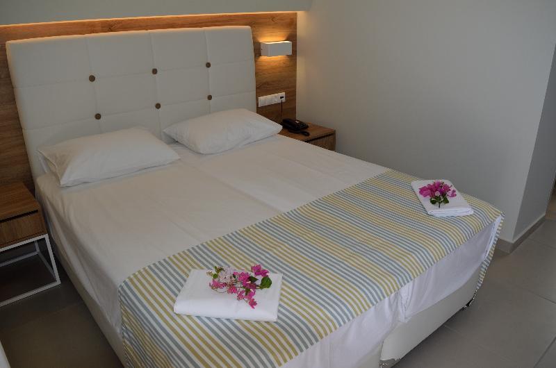 Fevro Hotel أغيا غاليني المظهر الخارجي الصورة